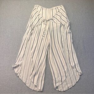 EN CREME Wrap Cropped Pants Pinstripe Blue White Women’s size M